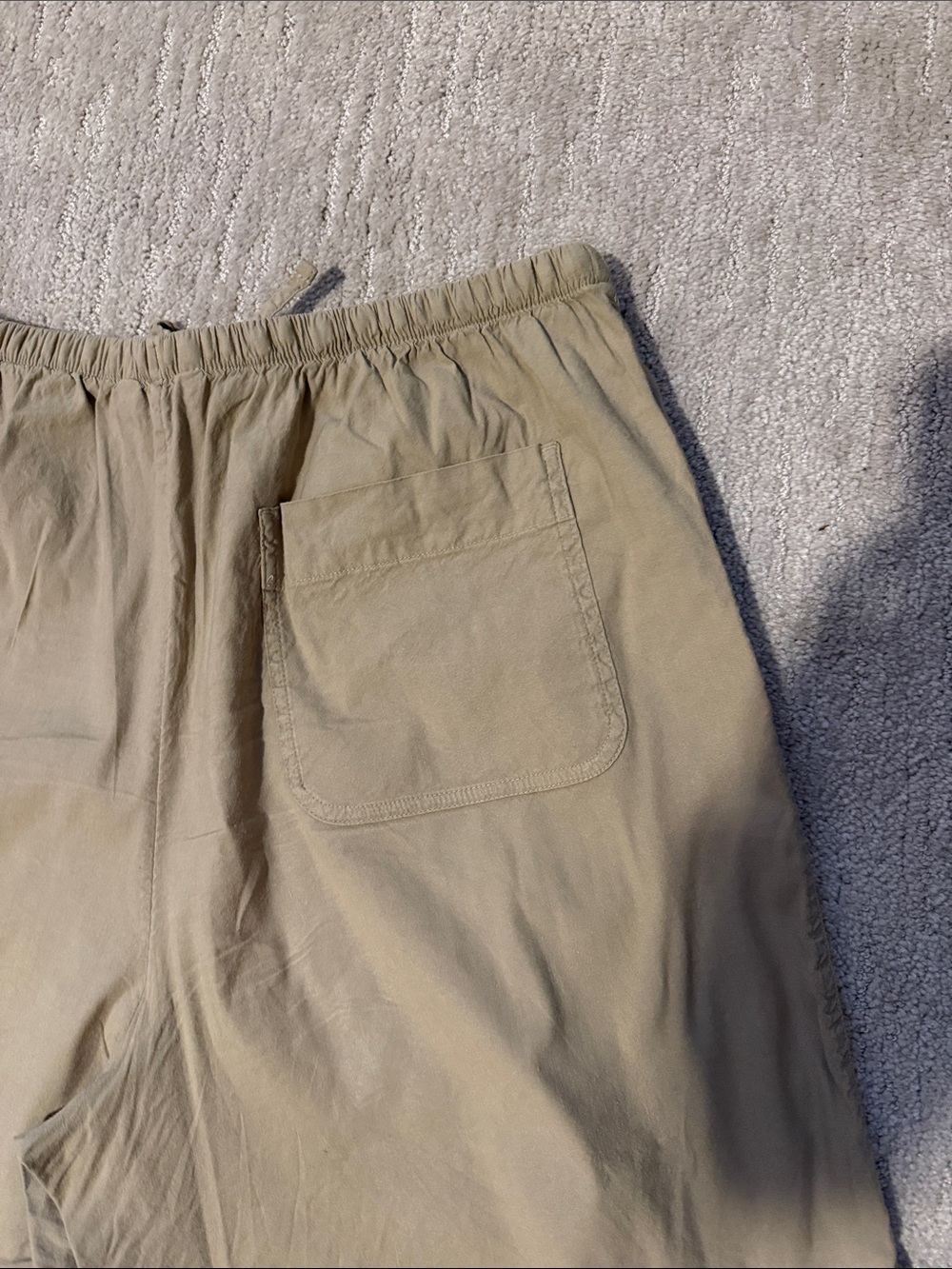Athleta Paradise shorts, khaki, size
medium - Picture 4 of 12